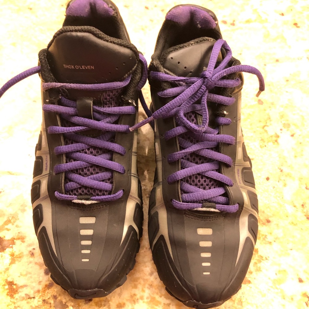 NIKE women’s shoes